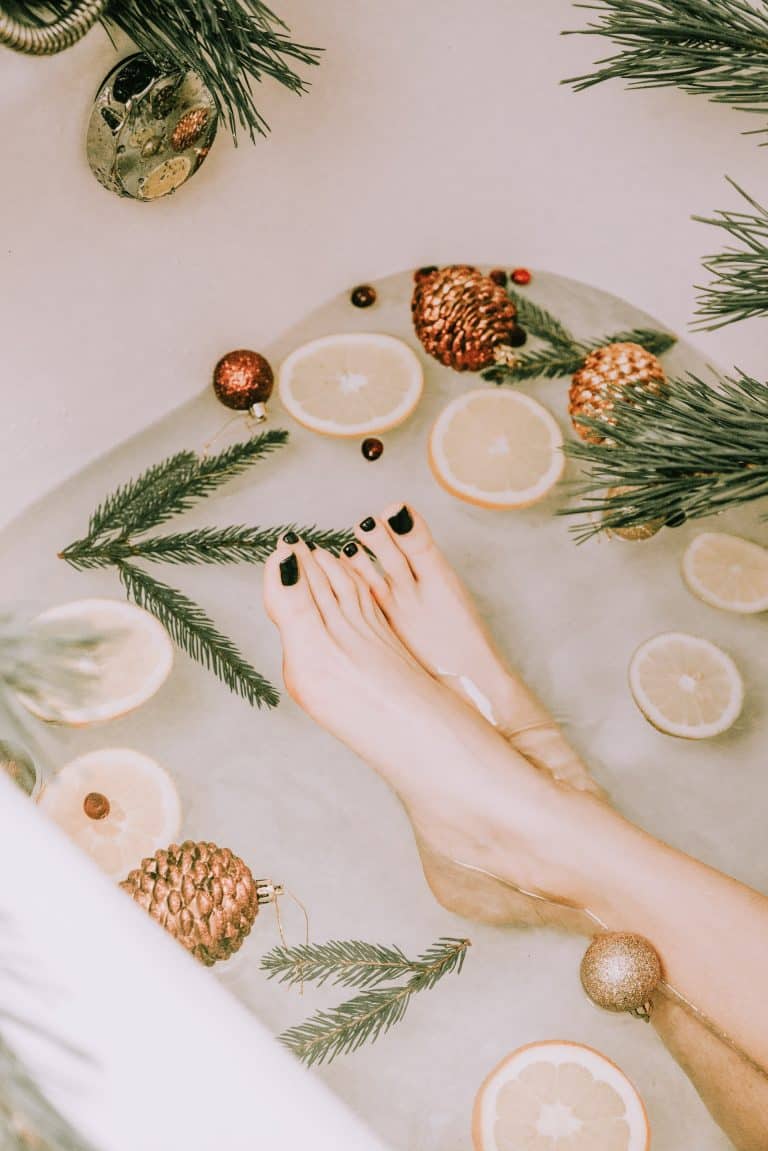 femme en train de prendre un bain